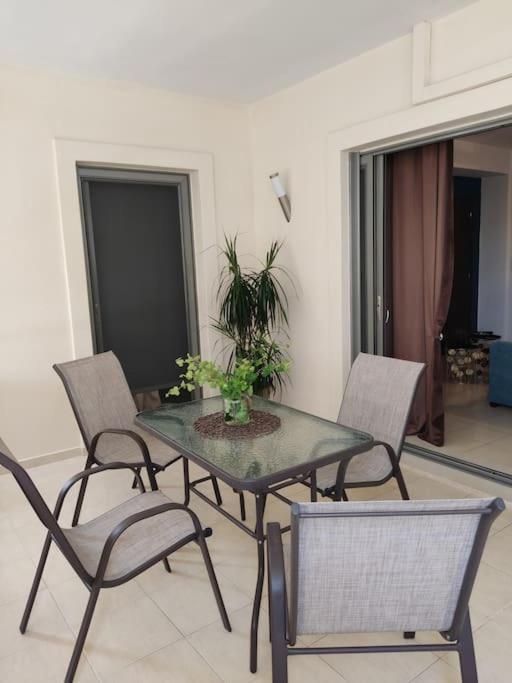 Modern Apartment Near Airport, Port & Beach Nea Alikarnassos Bagian luar foto