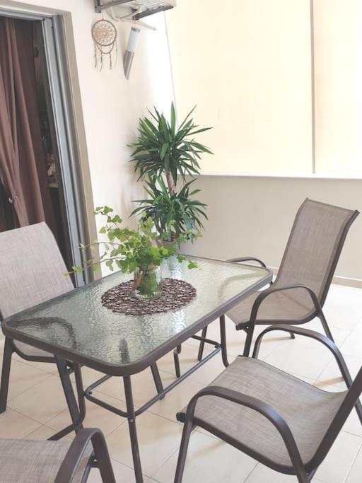 Modern Apartment Near Airport, Port & Beach Nea Alikarnassos Bagian luar foto