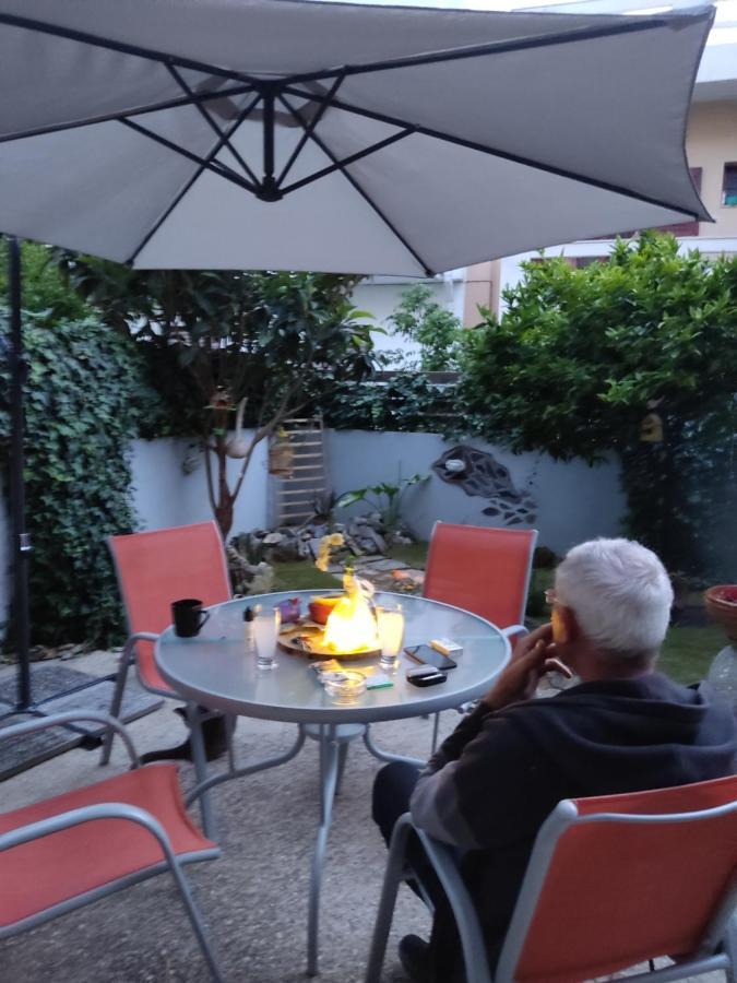 Modern Apartment Near Airport, Port & Beach Nea Alikarnassos Bagian luar foto